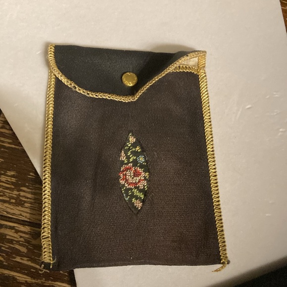 Vintage West Germany mirror and small makeup pouch embroidered. Antique - Picture 2 of 13